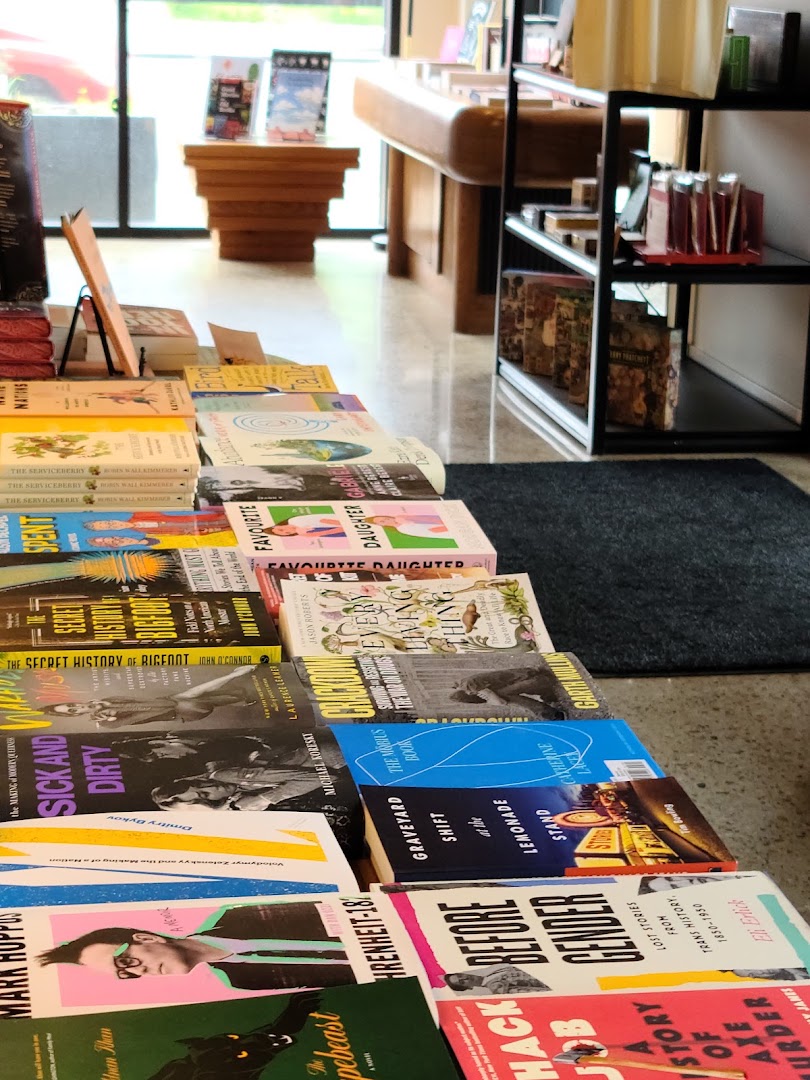 Porch Light Books: clear display of shop products