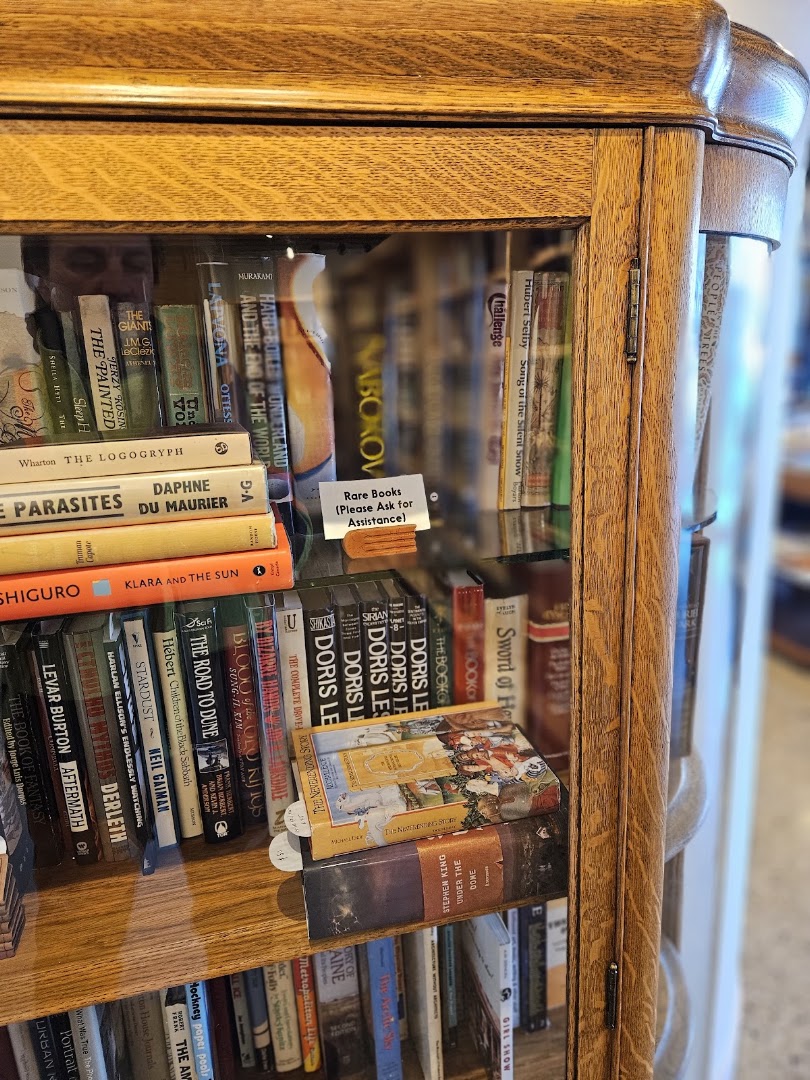 Porch Light Books: clear display of shop products