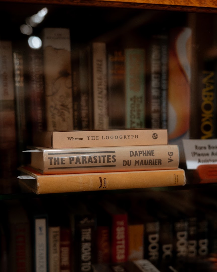 Porch Light Books: high quality, atmospheric book display