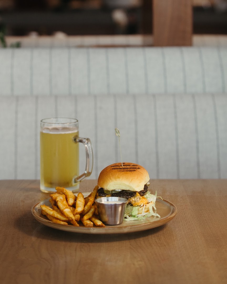 Salt + Ash Beach House: appetizing, professional food photography