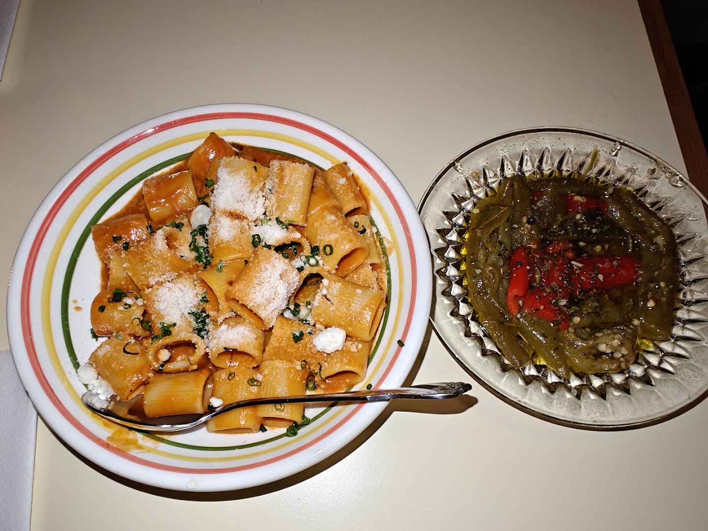 Arthurs Dinette: appetizing food photography