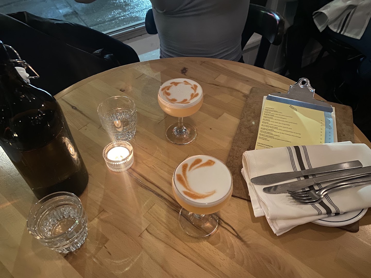 Buvette Pompette: appealing photo of bar drinks
