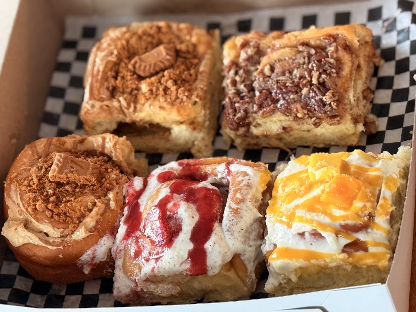 Daddy Roll: appetizing photo of breakfast pastries