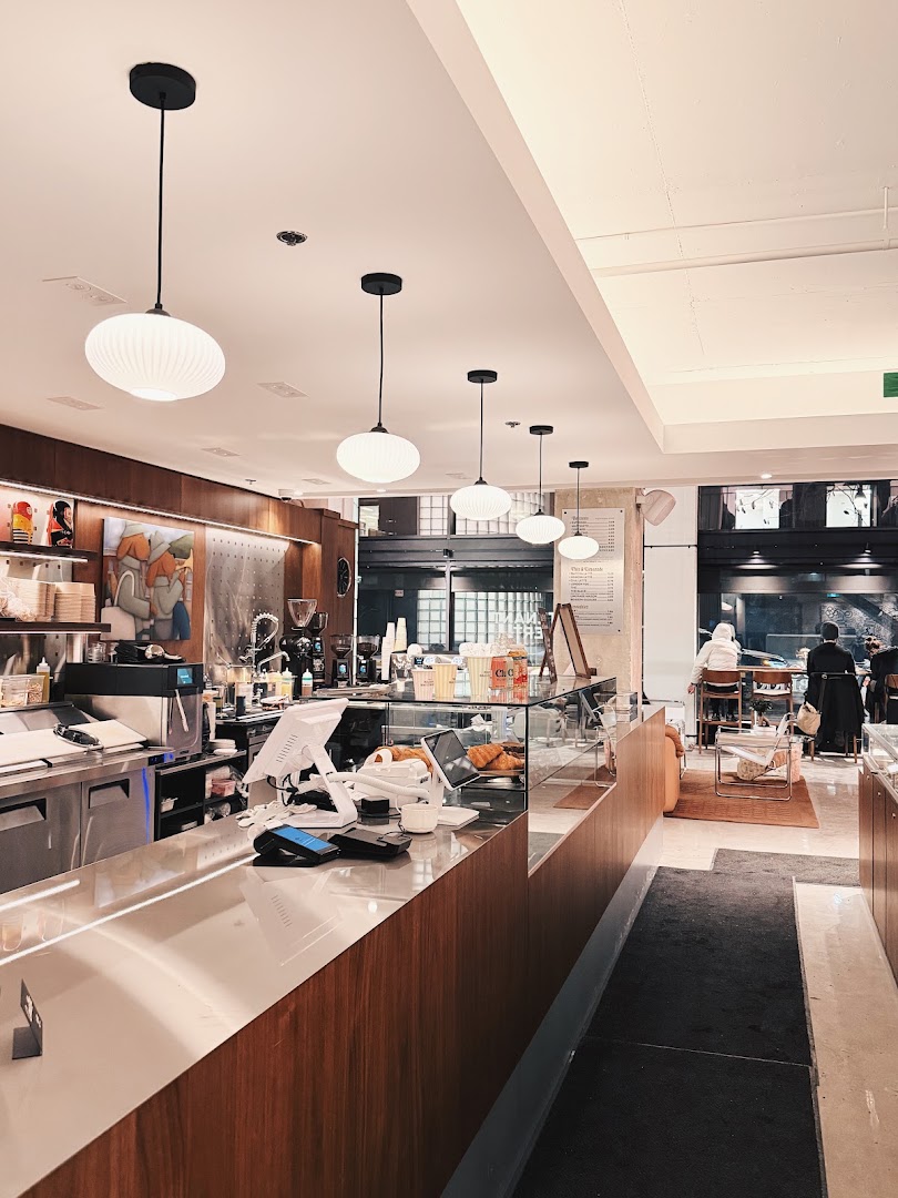 Maison Baultberri: clear, professional interior shot