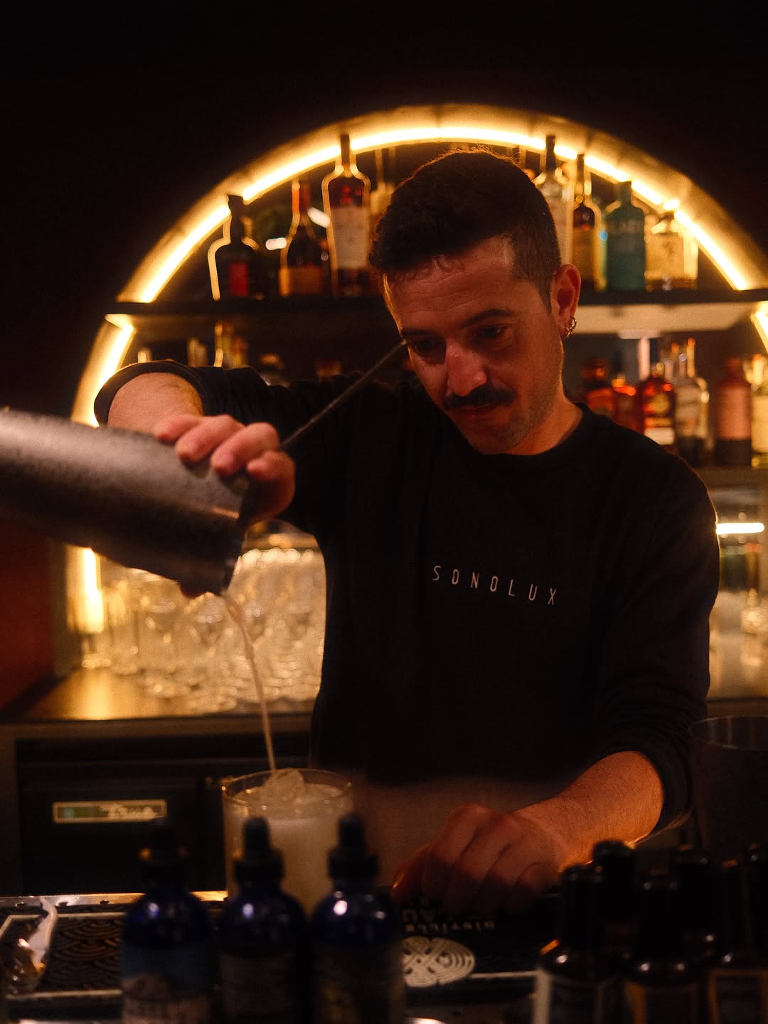 SonoLux: professional photo of hotel staff