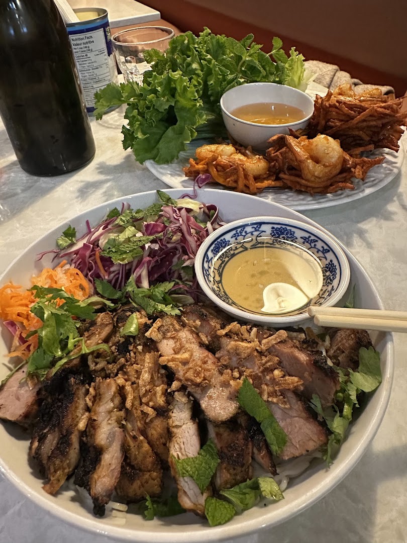 Tô dinette viet: appetizing, high-quality food photography