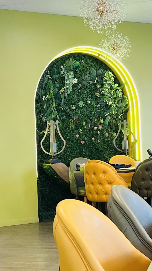 Sultan Suleyman Turkish Cuisine: attractive restaurant interior decor