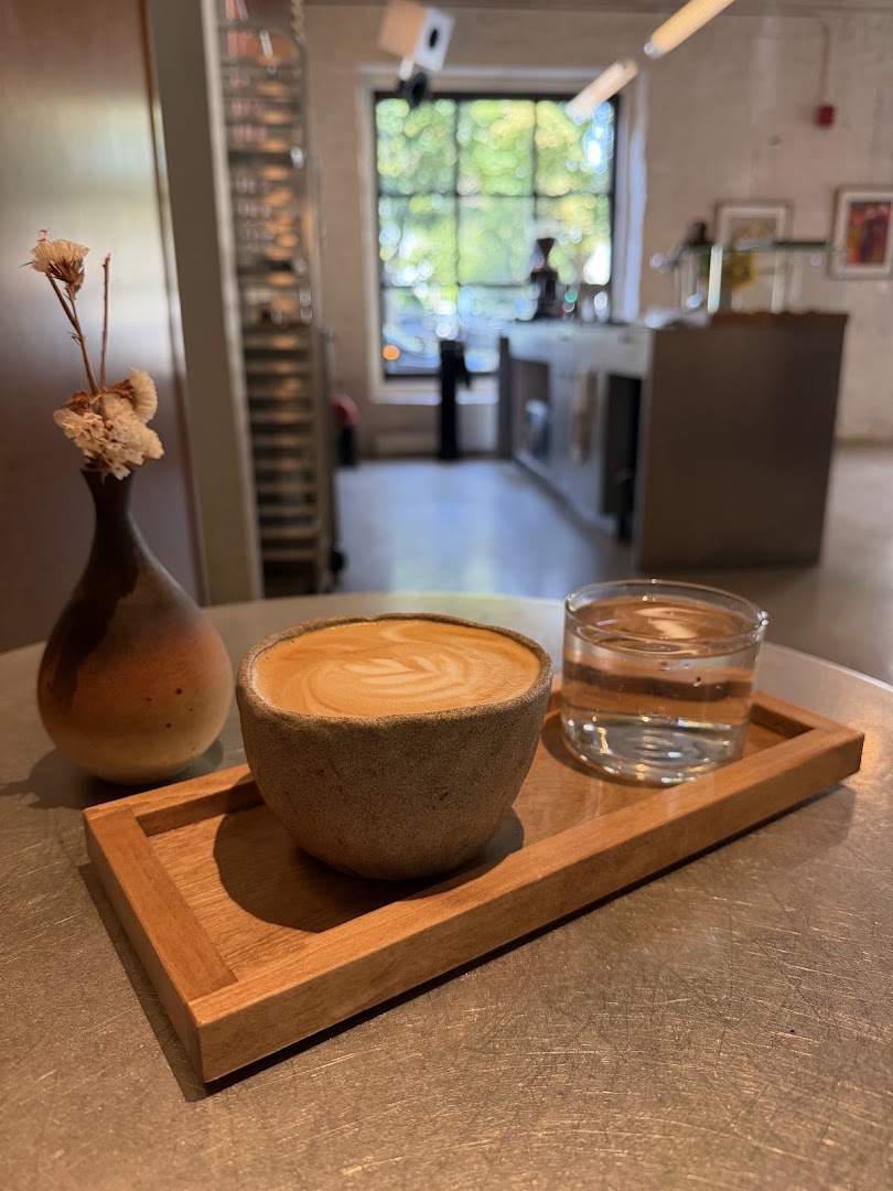 café Apotek: high quality, aesthetic cafe shot