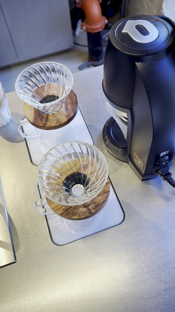 café Apotek: high quality coffee brewing equipment