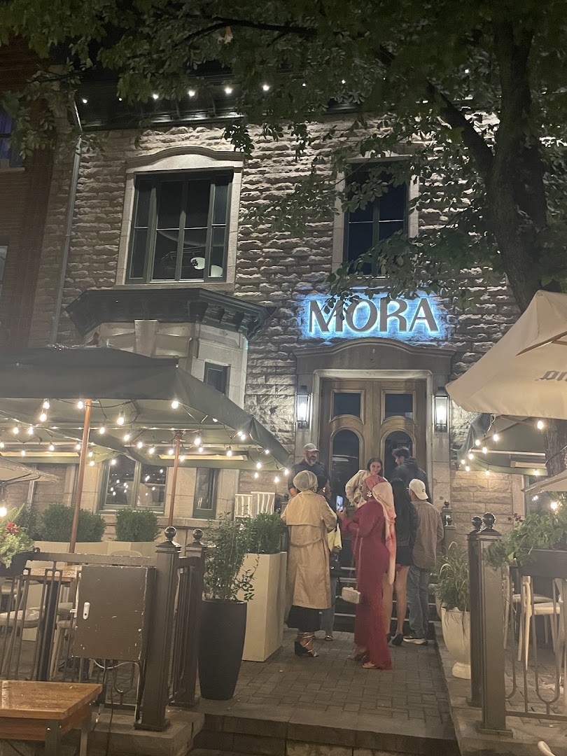 Mora: inviting exterior shot of restaurant