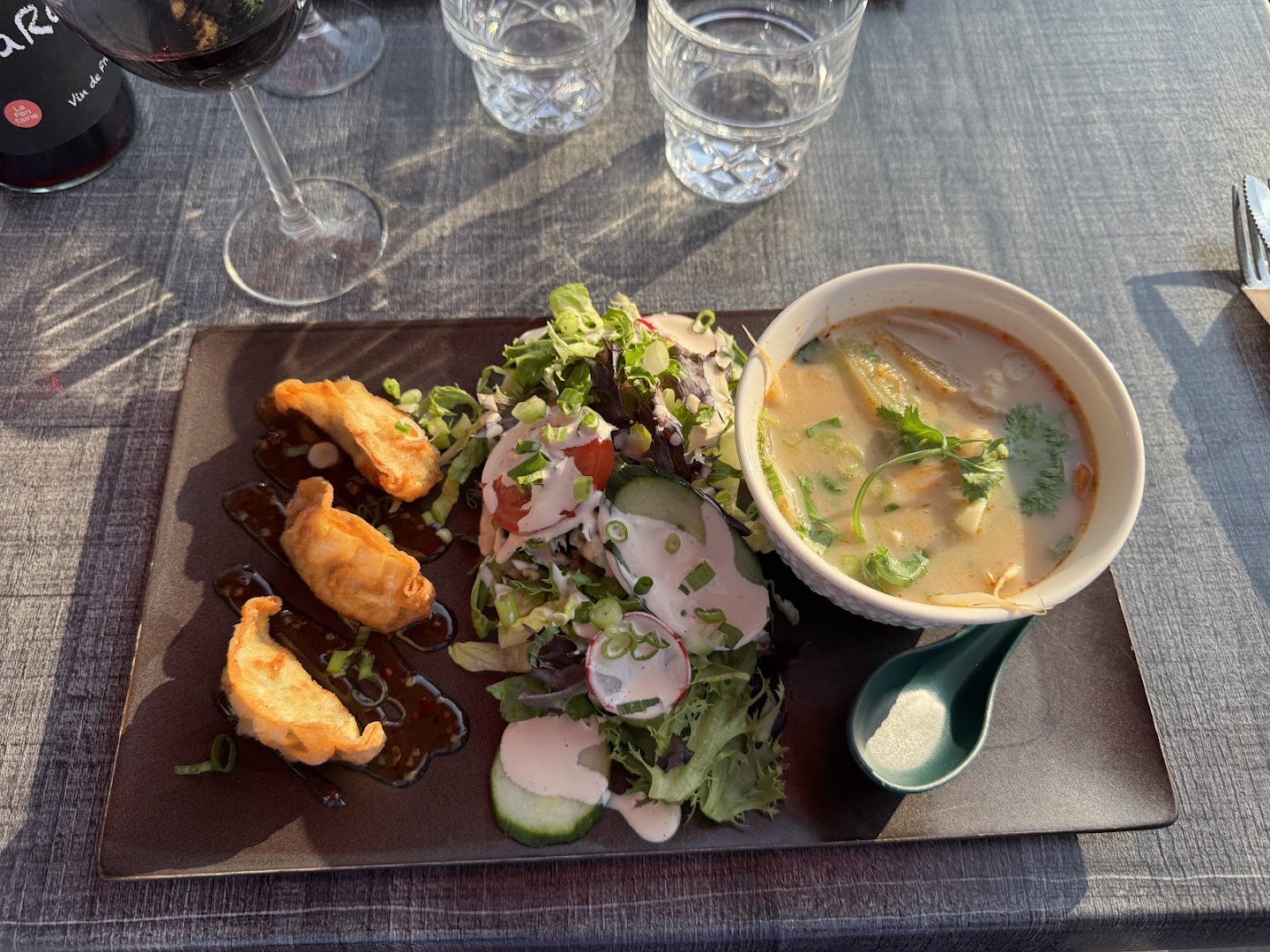 Thi cam Bistro: appetizing, high-quality food photography