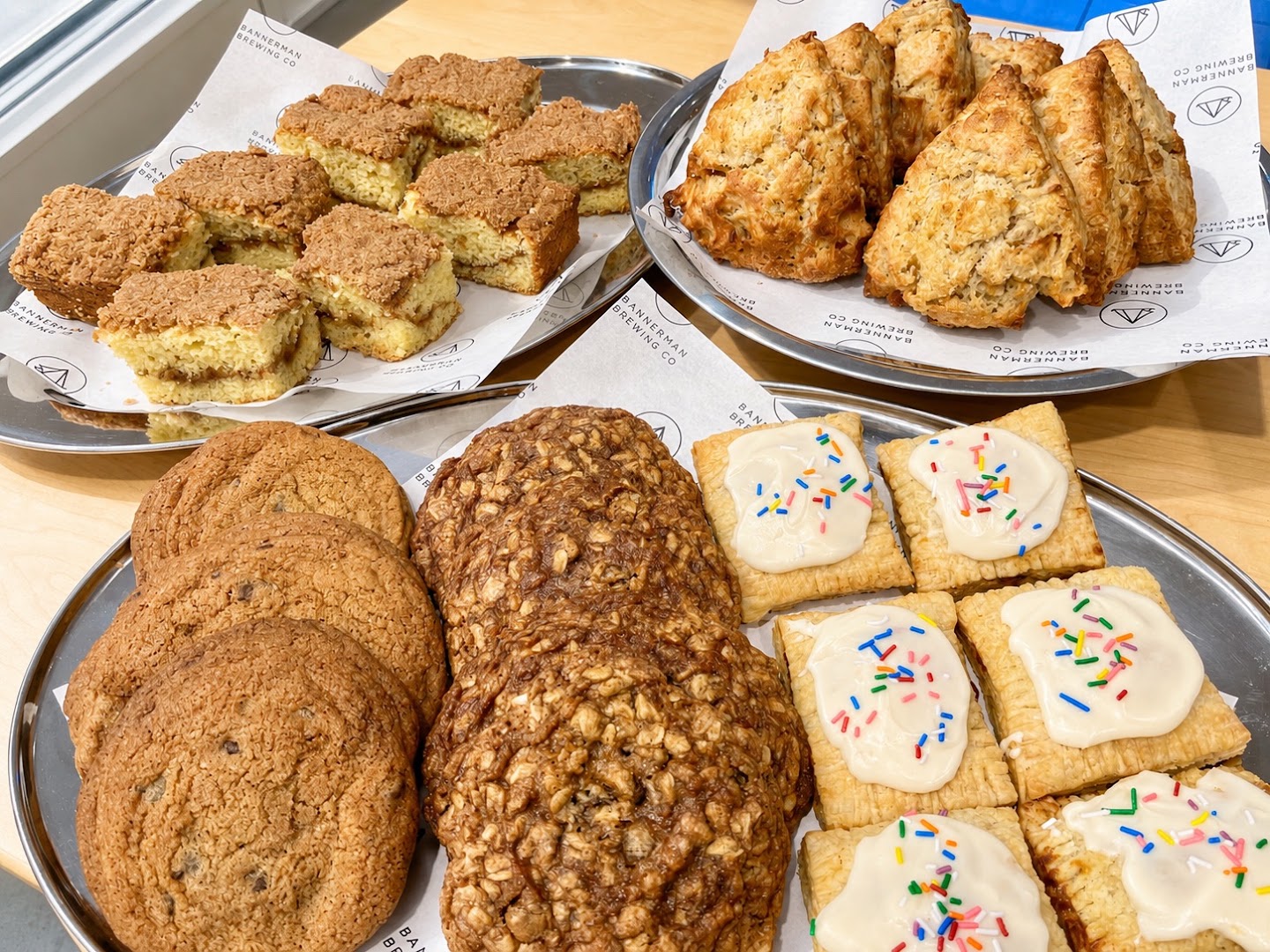 Cape Coffee: appetizing display of fresh pastries