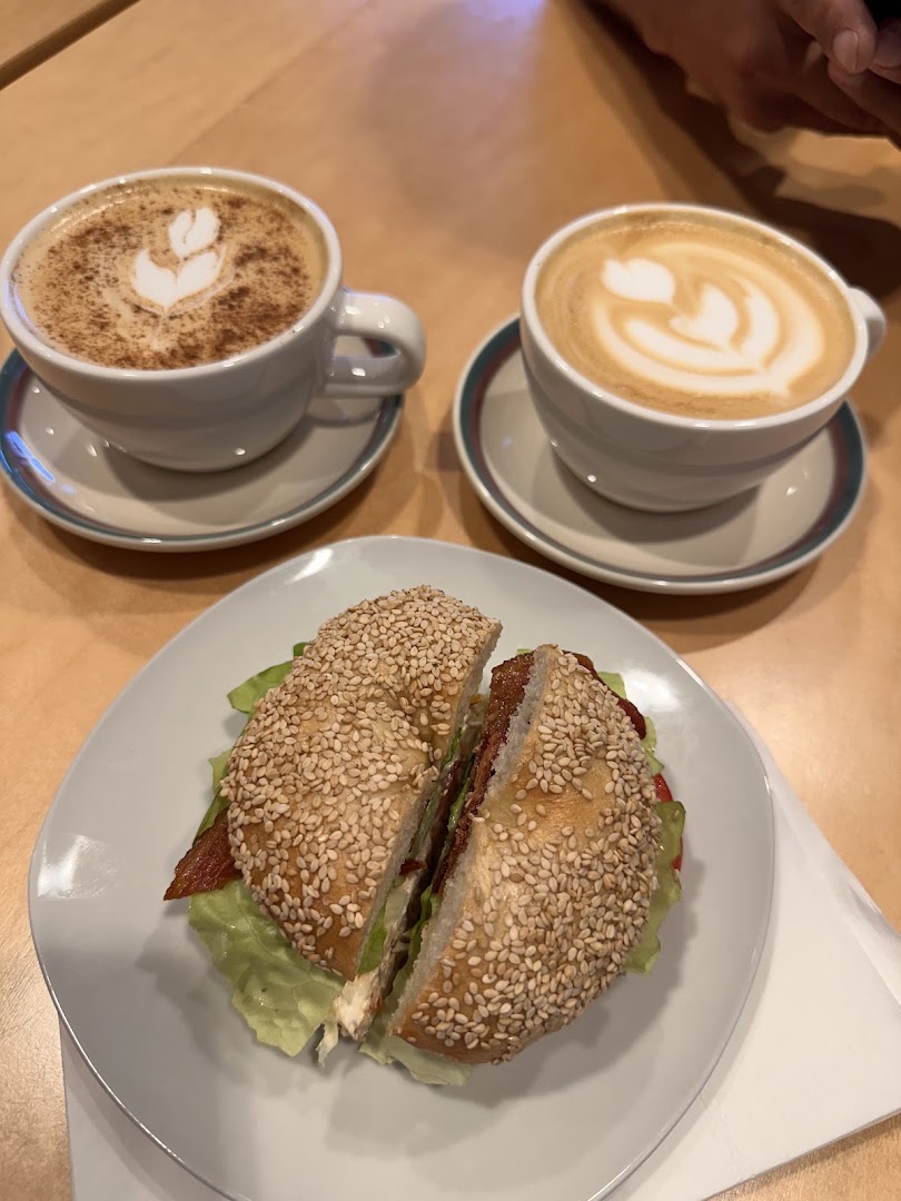Cape Coffee: appetizing food and coffee presentation