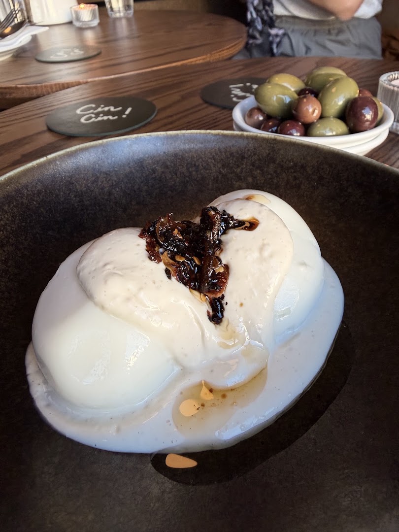 Bar Allegro: appetizing, high-quality food photography