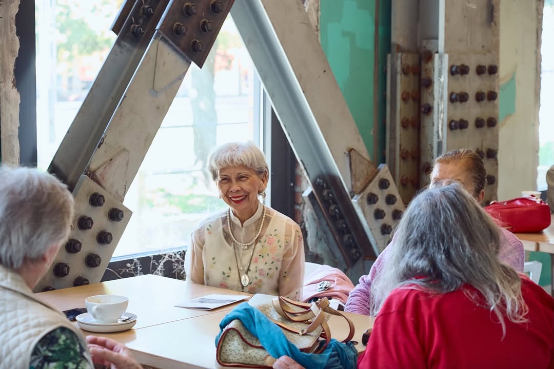 Cafe Marie: patrons enjoying the atmosphere