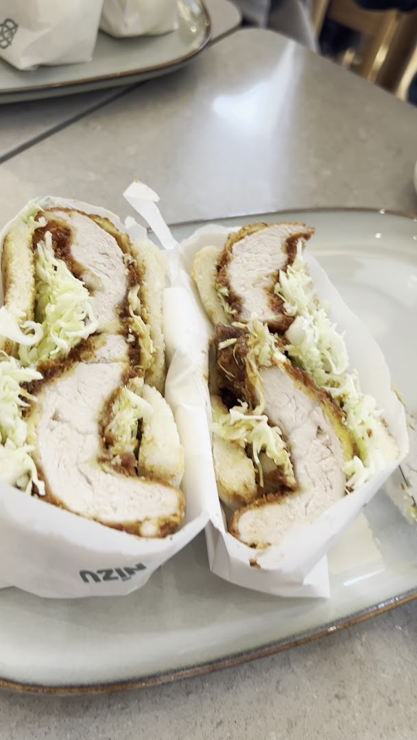 Nīzu Cafe: appetizing photo of cafe food