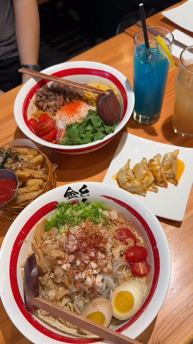 KINTON RAMEN VICTORIA DOWNTOWN: appetizing photo of restaurant food