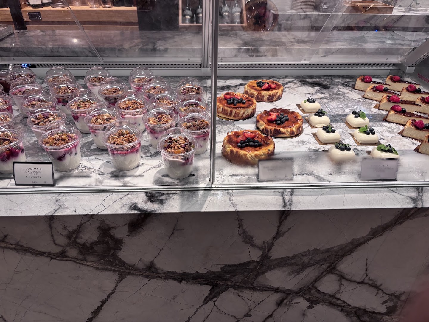 Provisions: clear display of food products