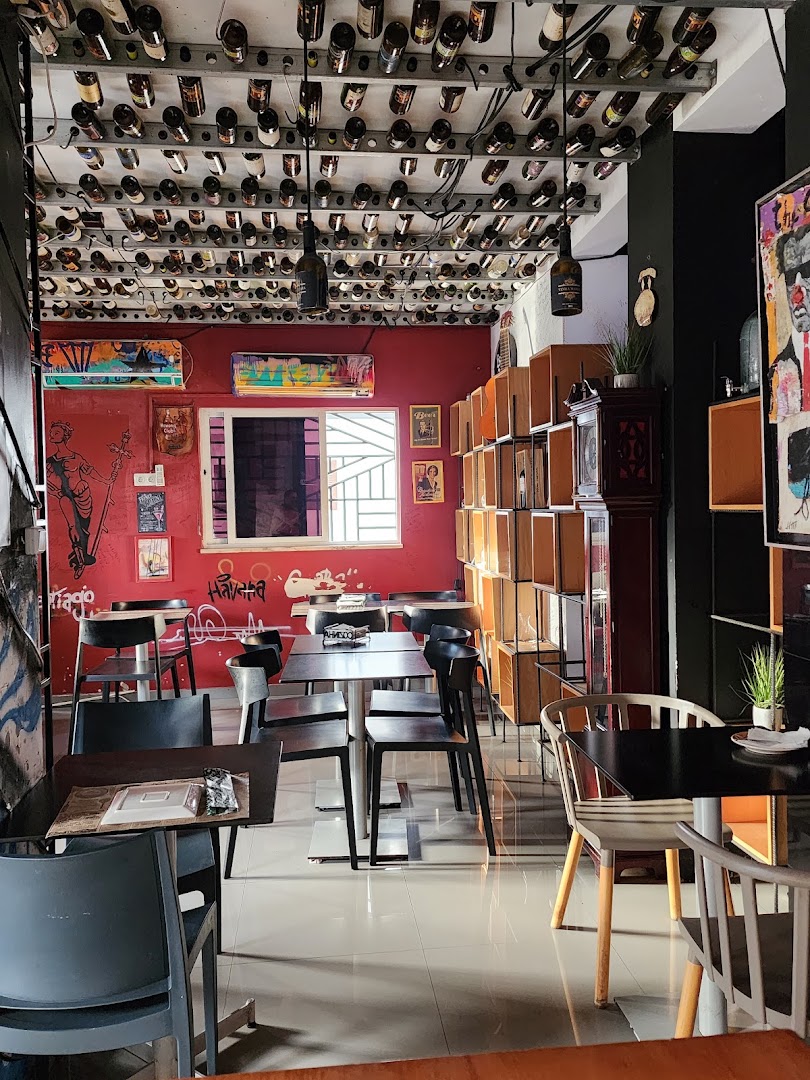 Secreto Ibérico: clear, inviting interior atmosphere