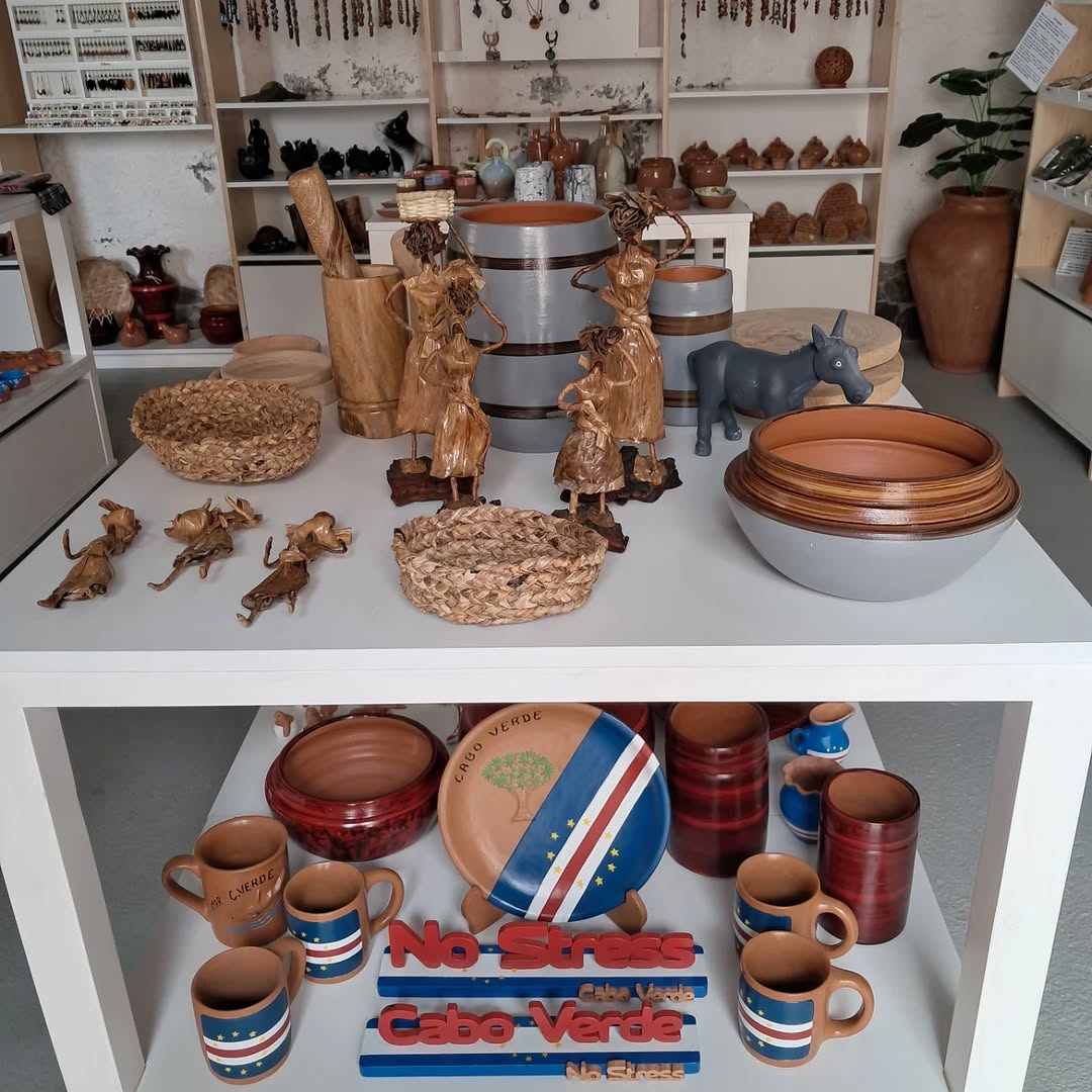 CreaJade: clear display of shop products