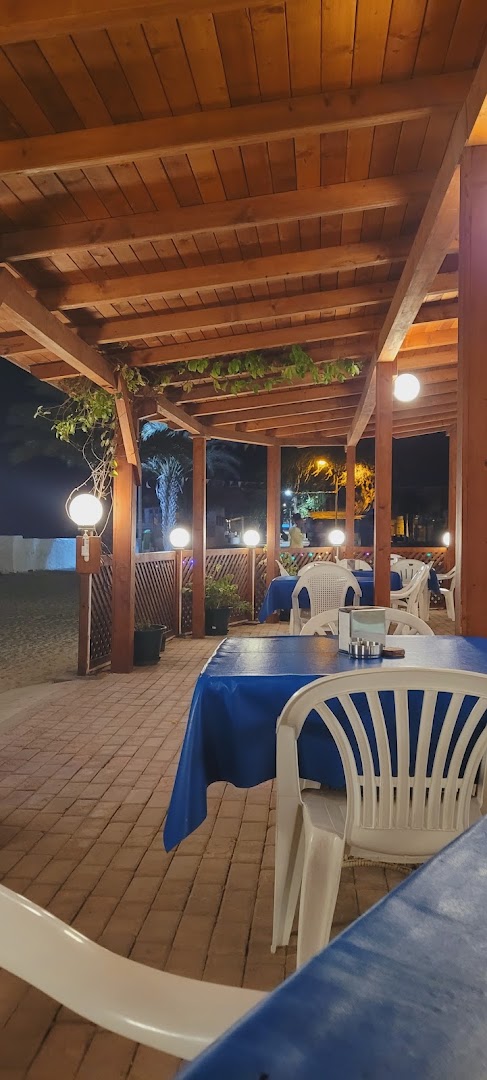 Caffè del Porto: inviting outdoor terrace atmosphere