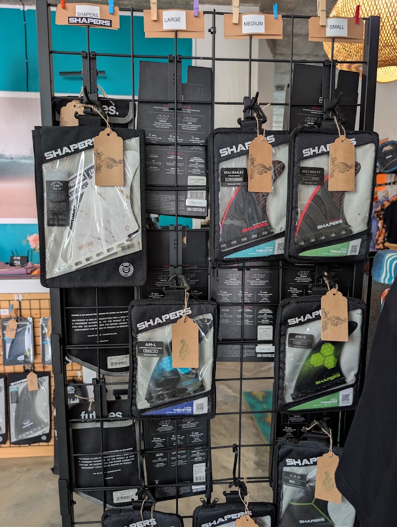 Hei Matau Surf Shop: clear display of shop products