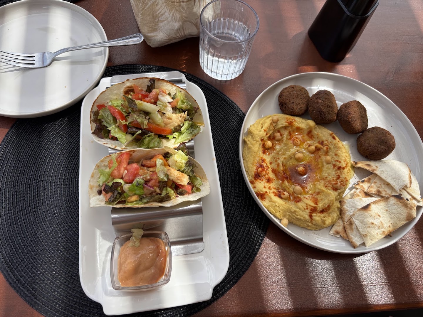 Mornas Cafe e Restaurant: appetizing, high-quality food photography