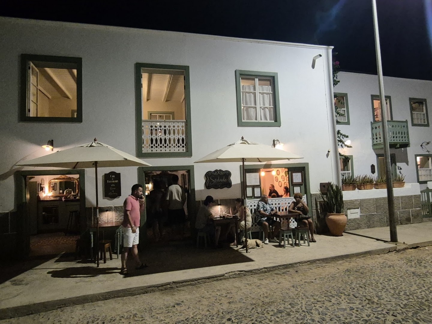 Sodade Casa da Cultura: inviting atmosphere of the venue