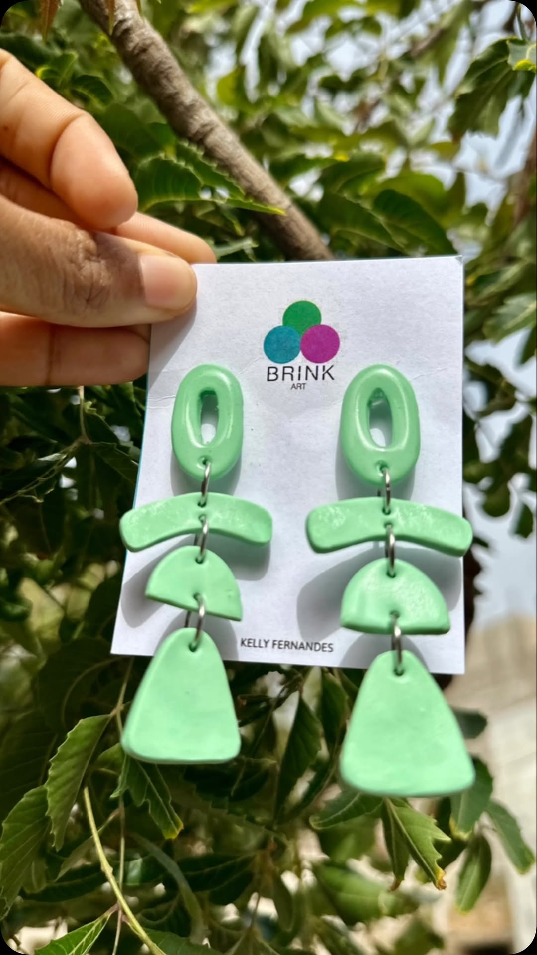 Djunta Mo Art: clear product display photo
