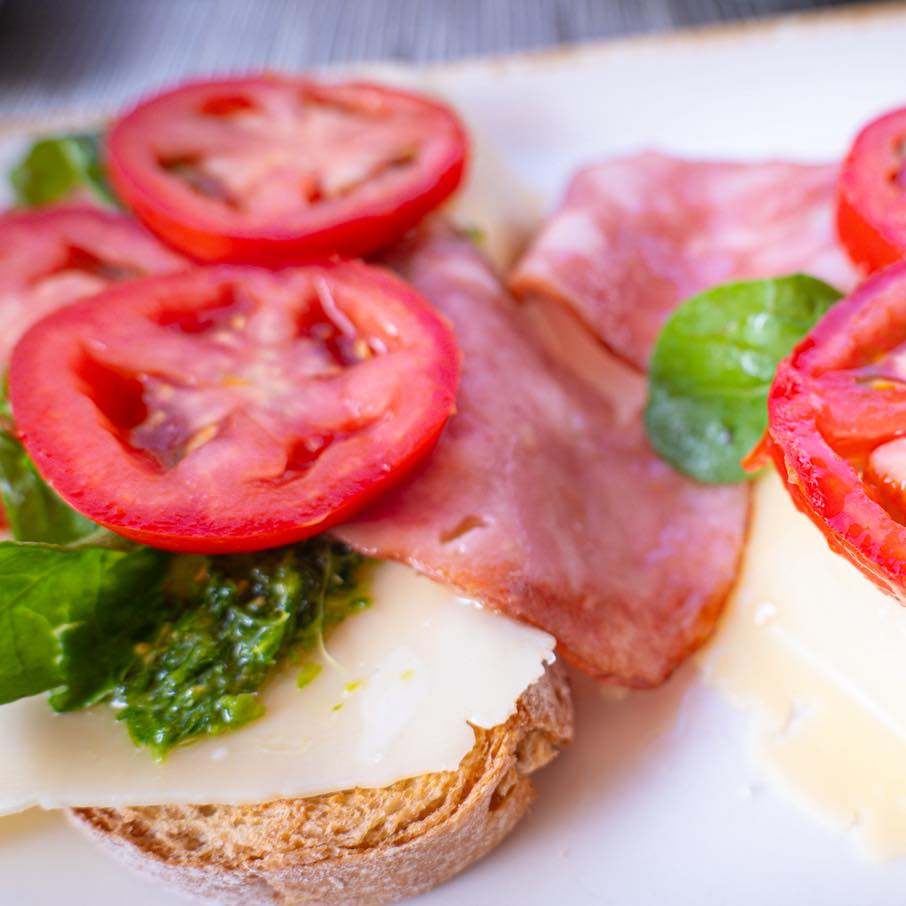 Genuine: appetizing, high-quality food photography