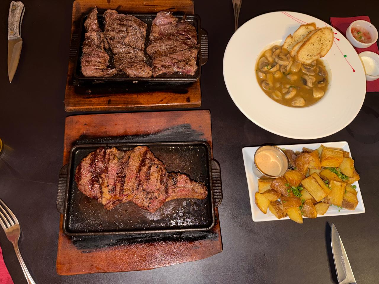 En Llamas Restaurant: appetizing, high-quality food photography