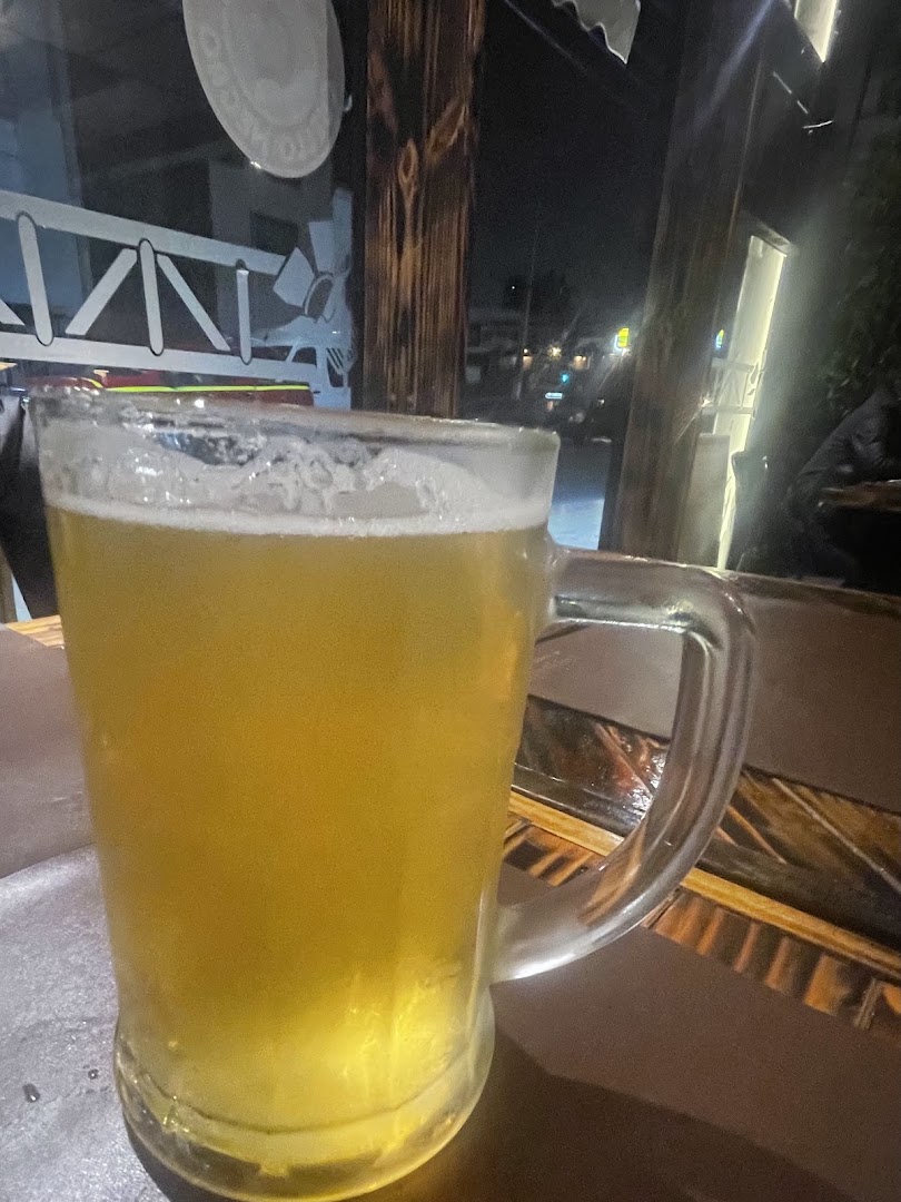 Roots Bar: clear photo of bar drink
