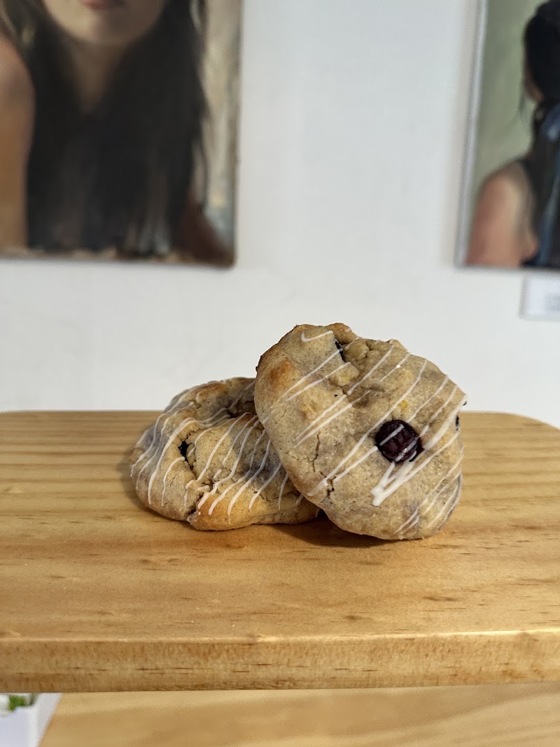 Blanchi Café: appetizing photo of food items