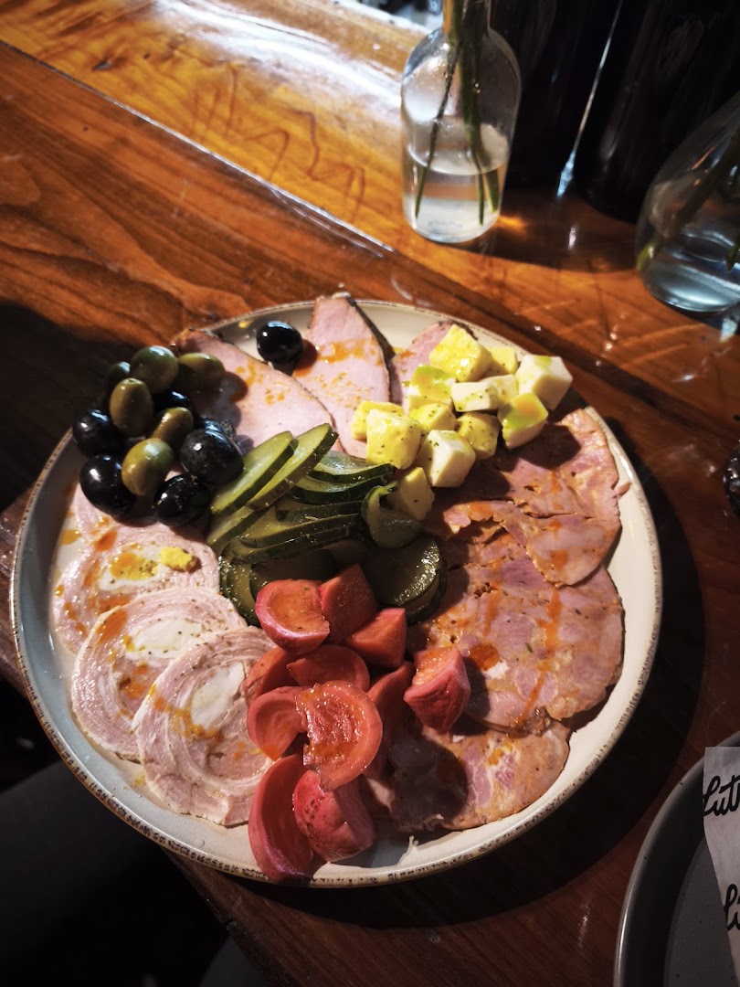 Casa Luthier: appetizing photo of food served
