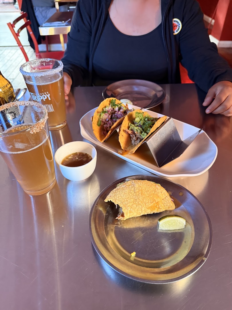 Juan Cantina: appetizing food and drink photo