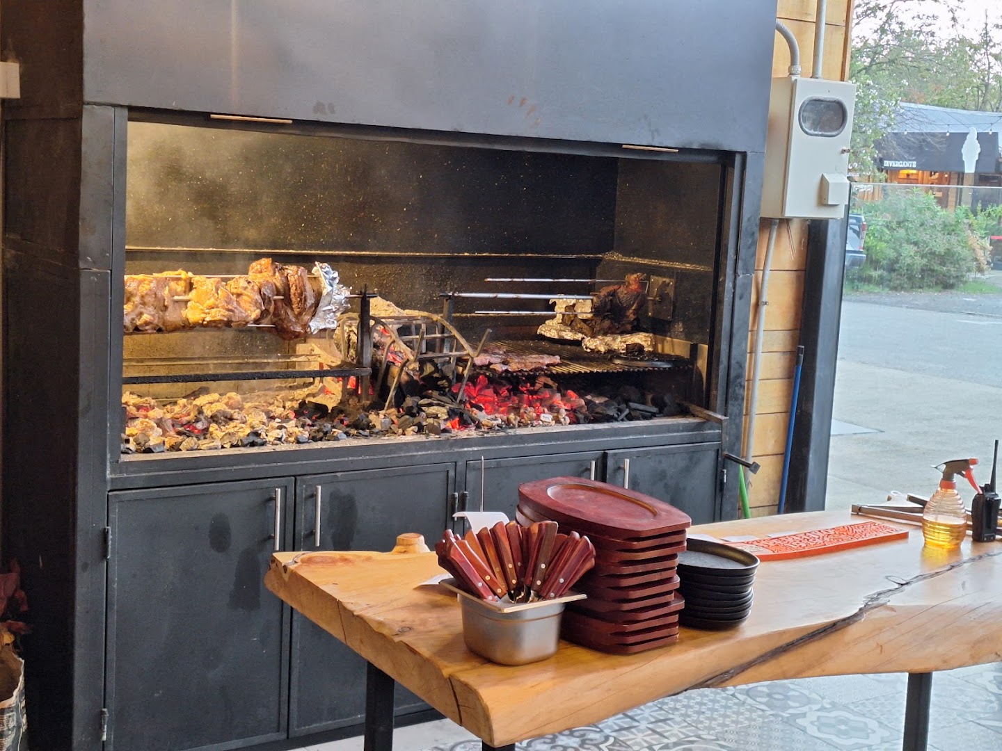 The Ñaños: appetizing food preparation area