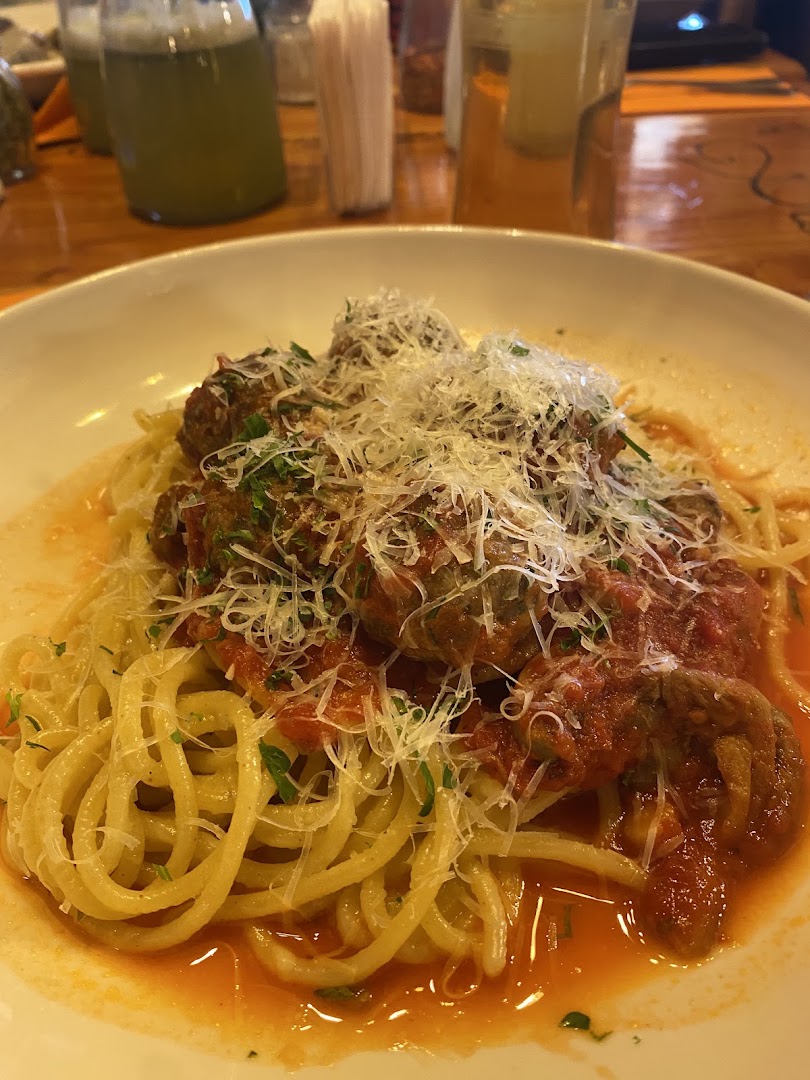 Trattoria da Pietro: appetizing, high-quality food photography