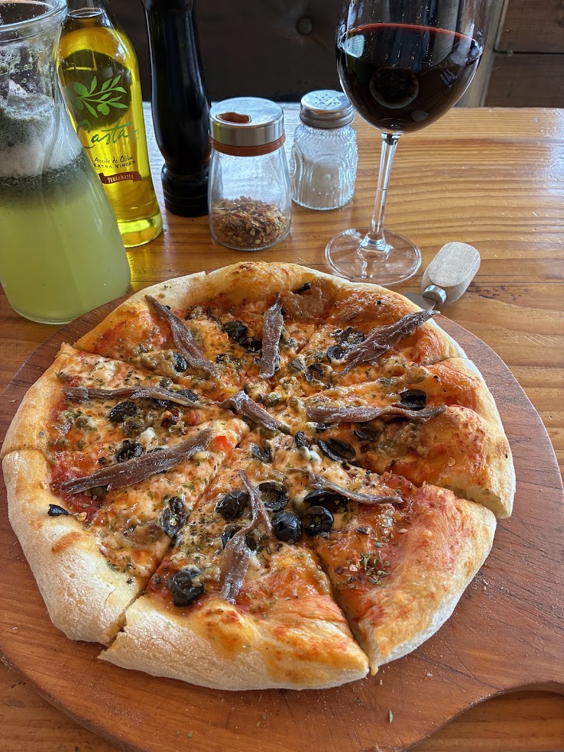Trattoria da Pietro: appetizing food photography