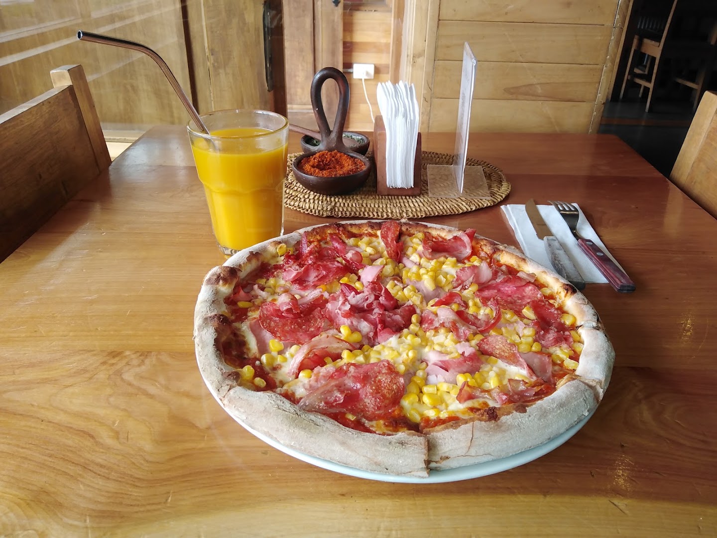 La Guanaca: appetizing food and drink photo