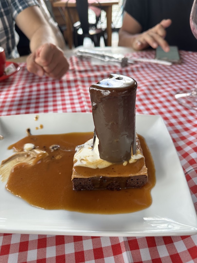 Mesa Tropera: appetizing photo of restaurant dessert