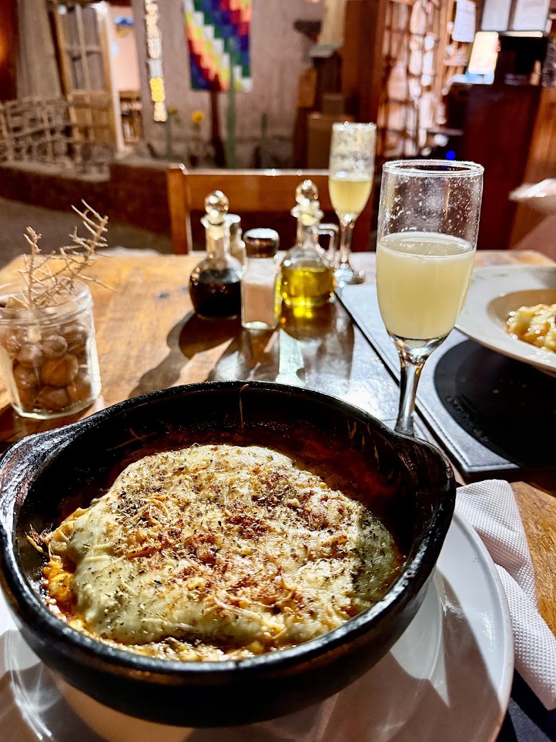 Ckunna: appetizing food and drink presentation