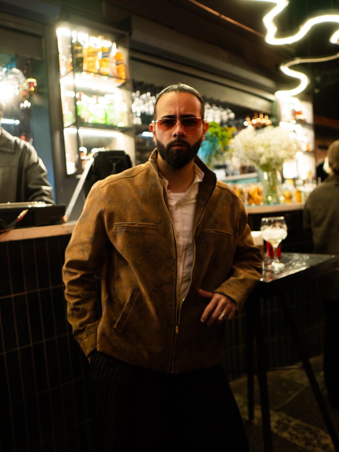 Caoba Bar: venue atmosphere and patrons