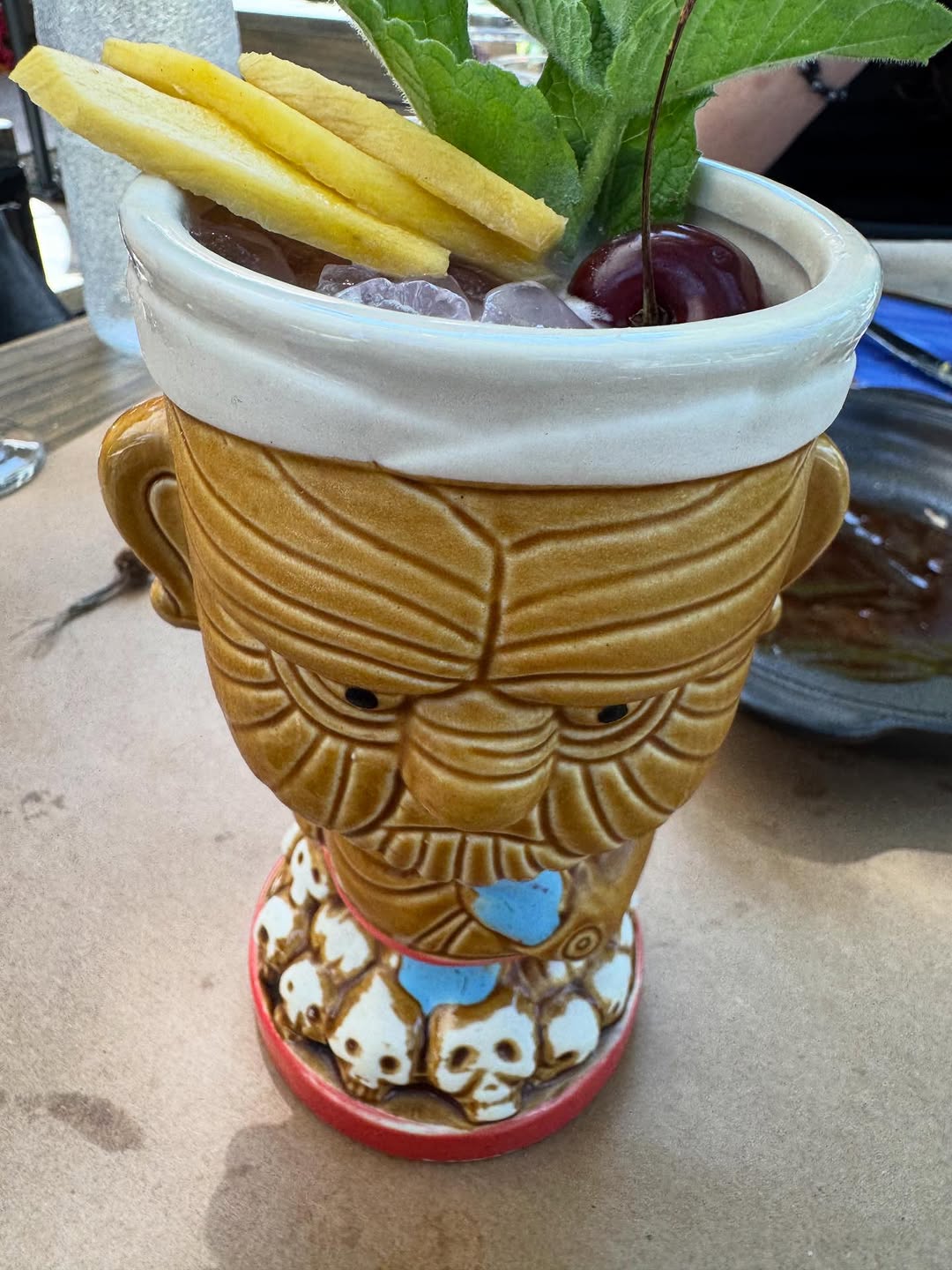 TERA: appealing cocktail presentation