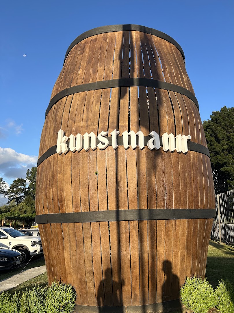 La Cervecería Kunstmann: iconic venue branding and exterior