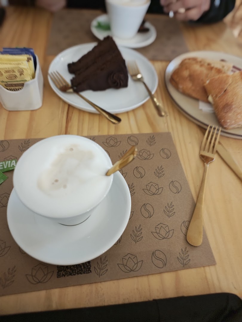 Zensato Café: appetizing photo of cafe offerings