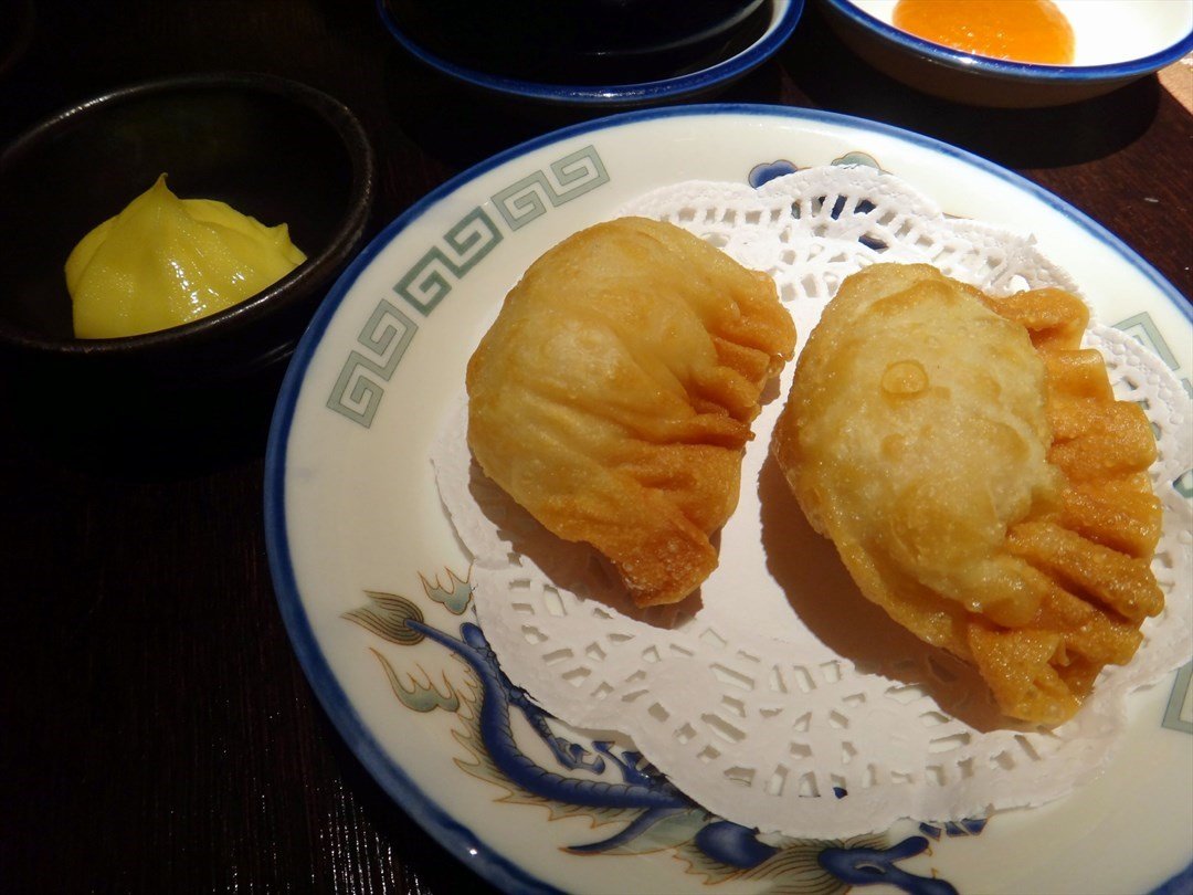 dragon-i: appetizing photo of served food