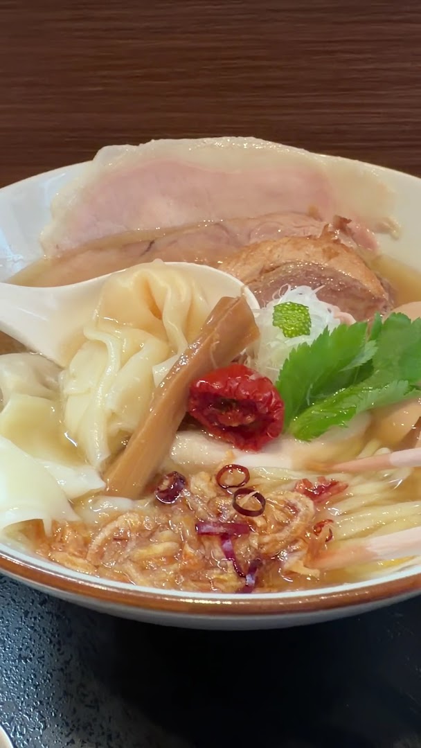 Ramenya Shima: appetizing, high-quality food photography