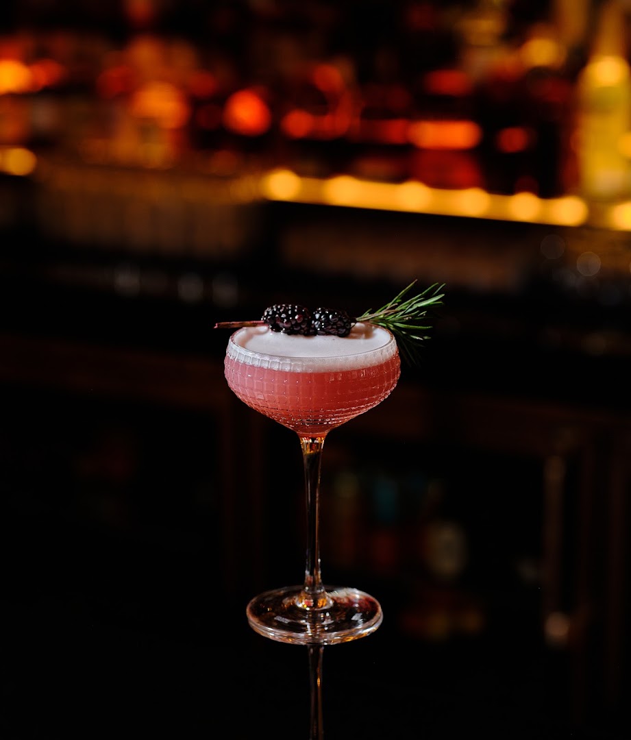 Shiro Central: professional, high-quality cocktail photography