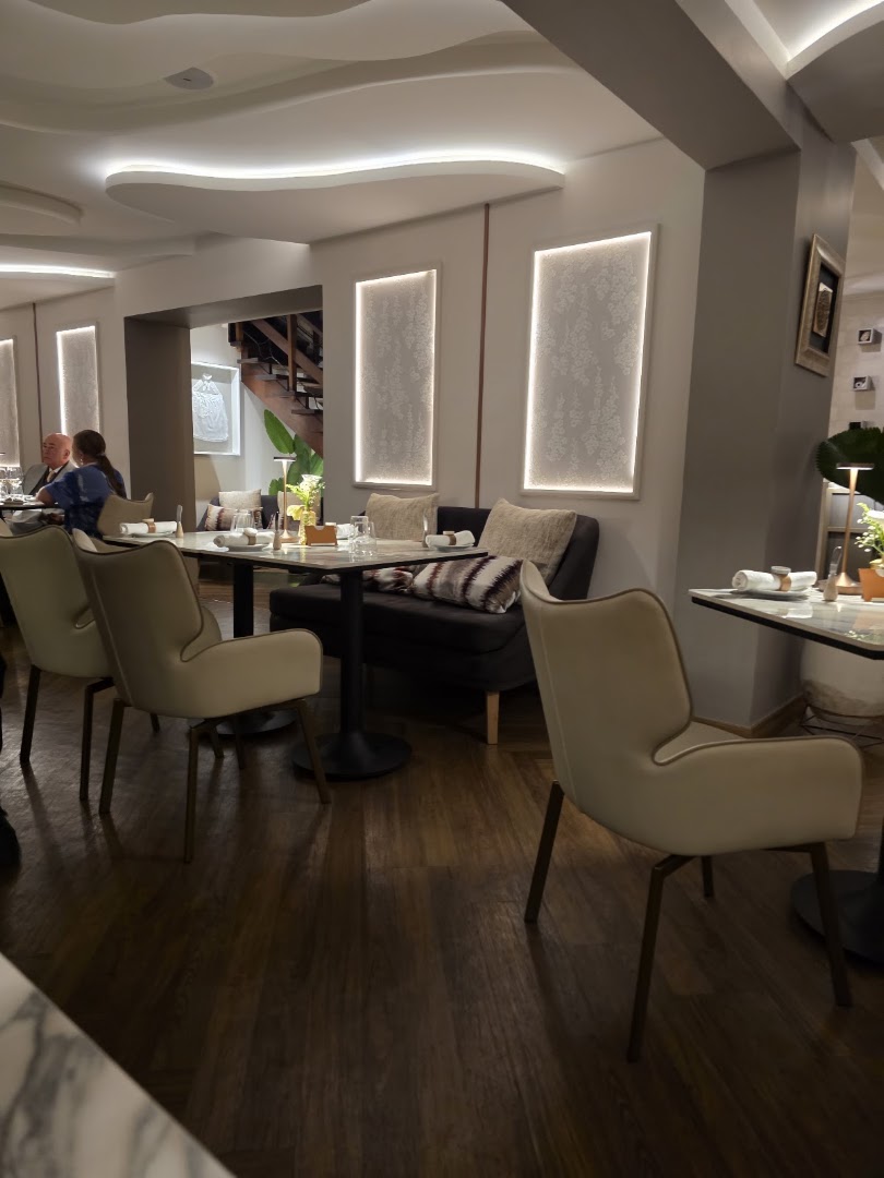 Dolores: inviting restaurant interior atmosphere