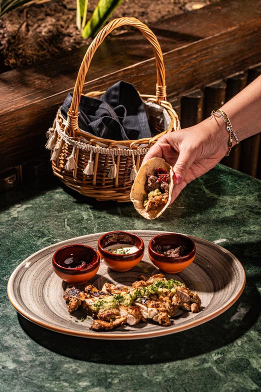 Gallo Colorado: high quality, appetizing food photography